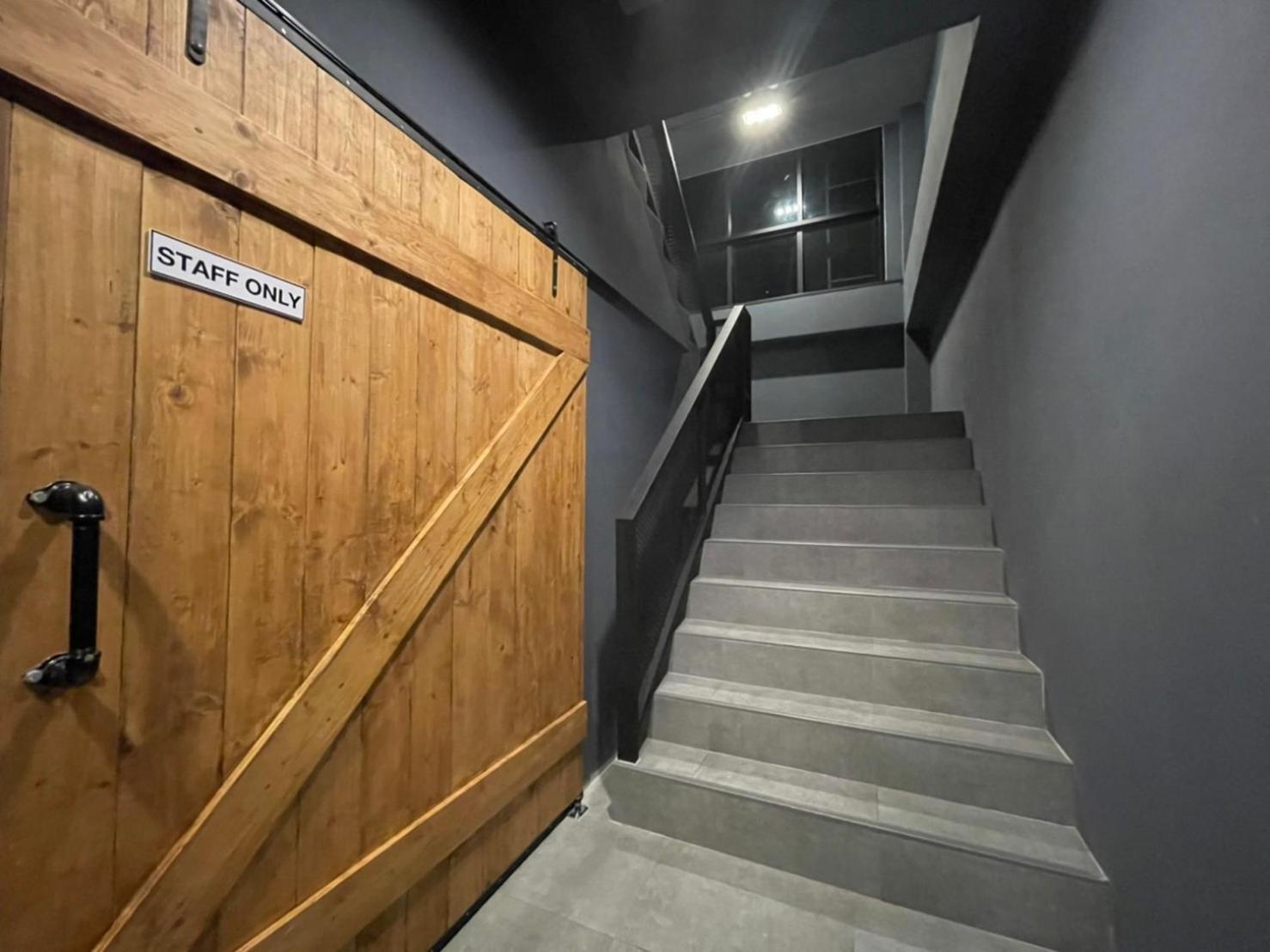 Фото Loft Space Hotel