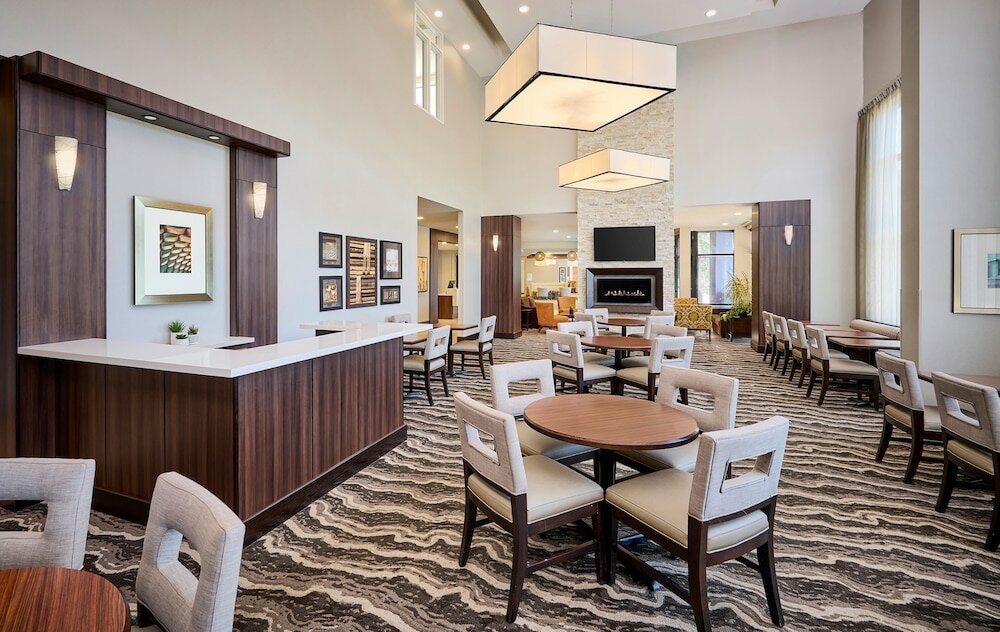 Фото Staybridge Suites Niagara-On-The-Lake