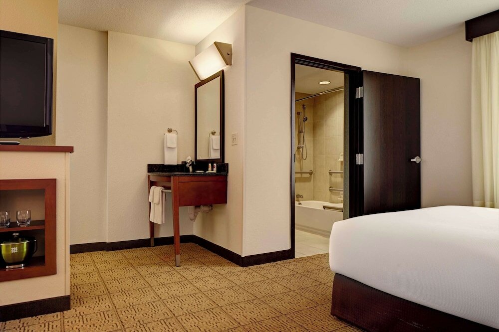 Фото Hyatt Place Salt Lake City/Downtown/The Gateway