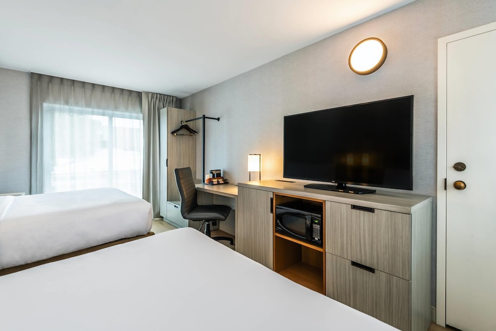 Фото Comfort Inn Gatineau