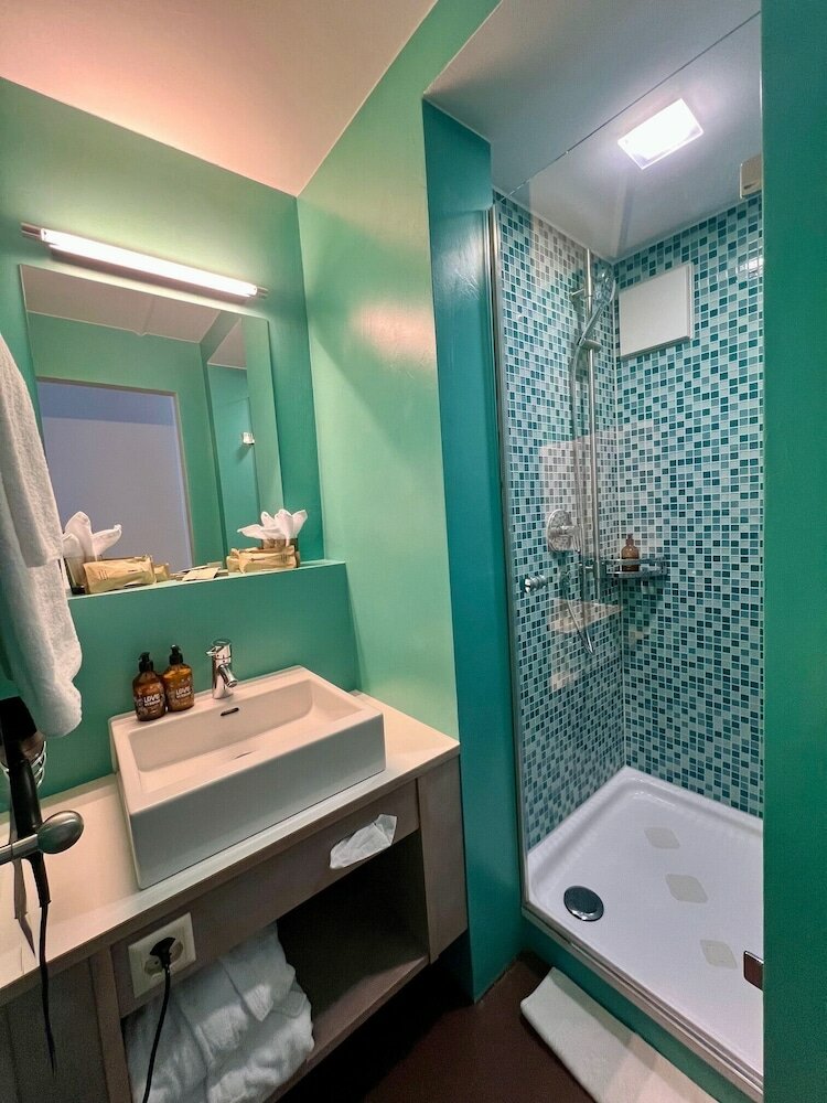 Фото Platzhirsch Zürich- Downtown Boutique Hotel & Sushi Lounge