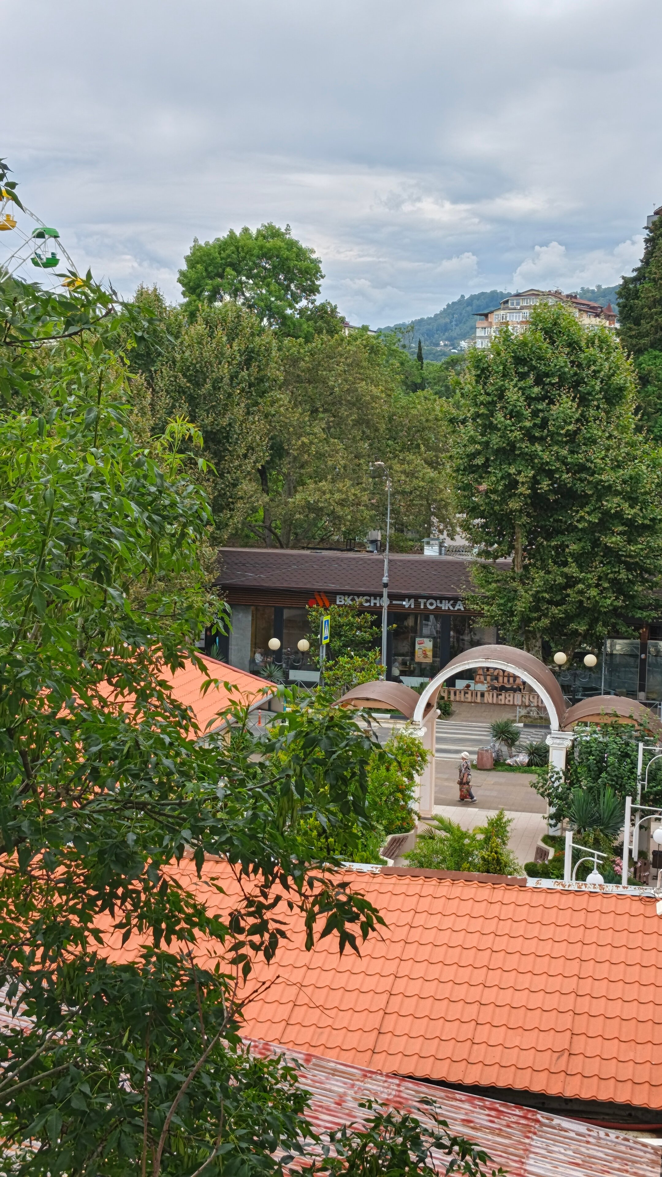 Фото Апартаменты на Платановой