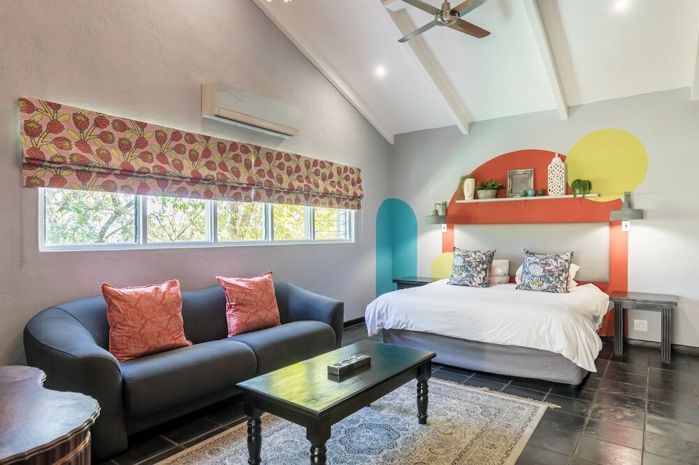 Фото La Roca Guesthouse