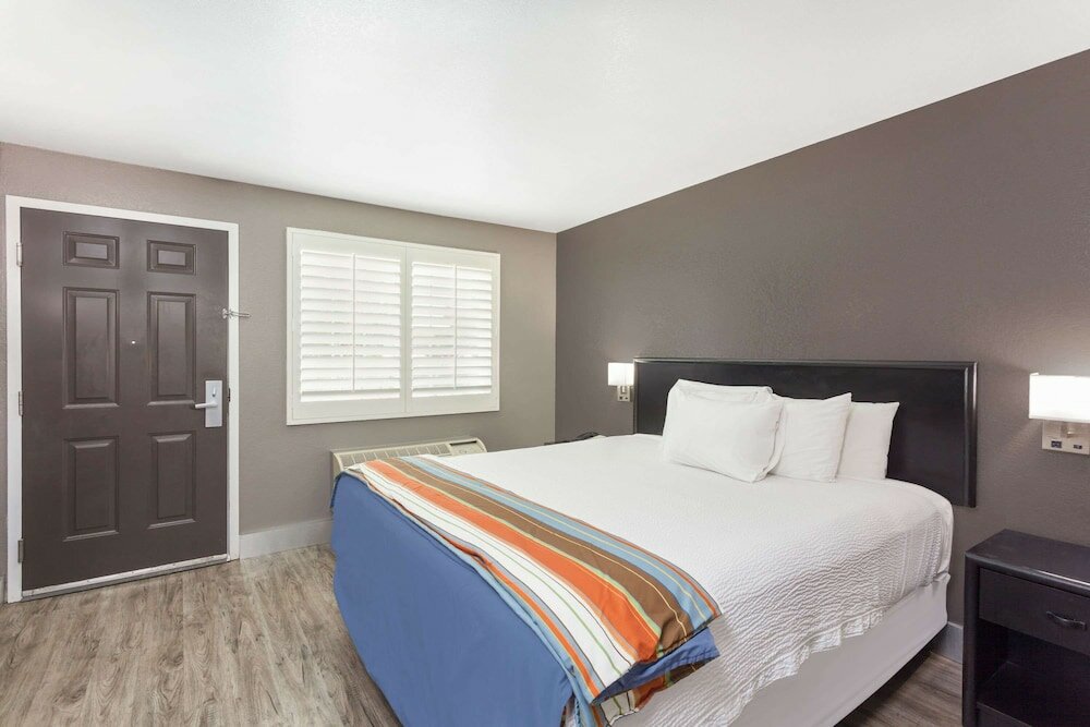 Фото Studio 6 Suites San Ysidro, Ca -San Diego South Bay