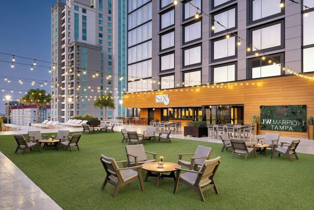 Фото Jw Marriott Tampa Water Street