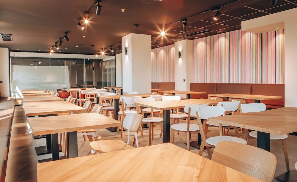 Фото Vertice Roomspace Madrid