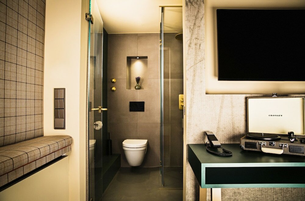 Фото Jams Music Hotel Munich