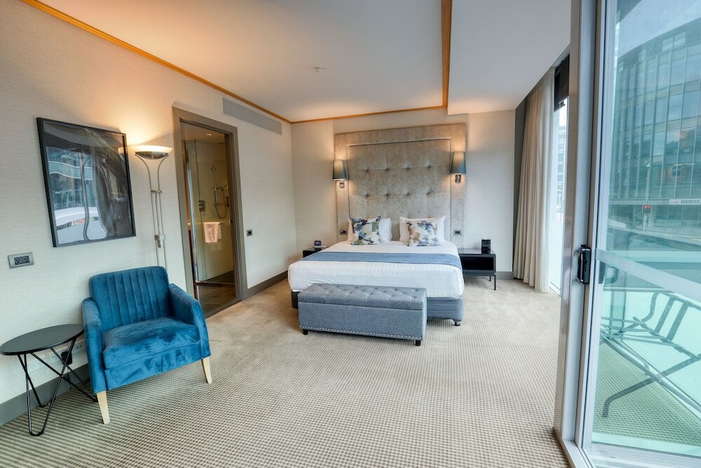 Фото Marsden Viaduct Hotel
