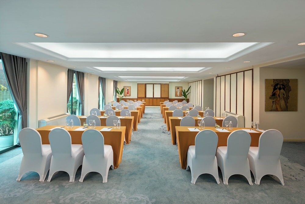 Фото Avani Hai Phong Harbour View Hotel