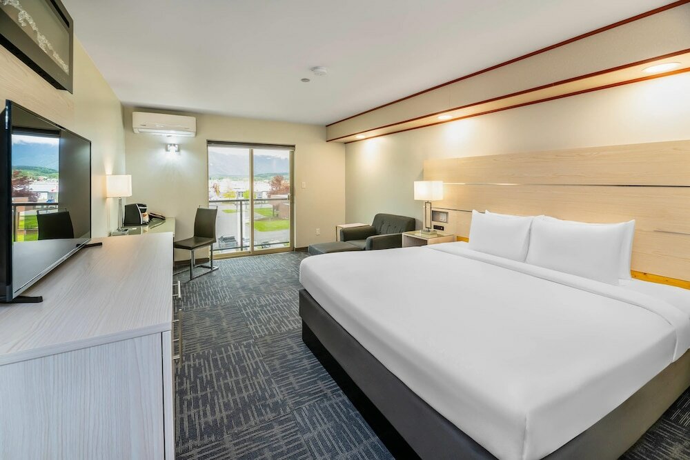 Фото Quality Inn Sunshine Suites