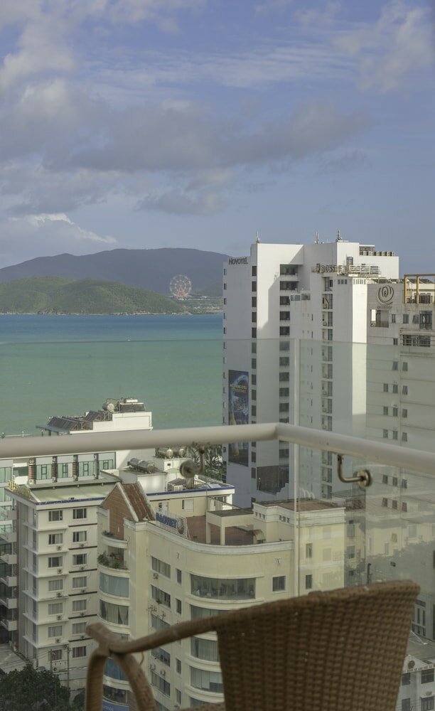 Фото Green World Hotel Nha Trang