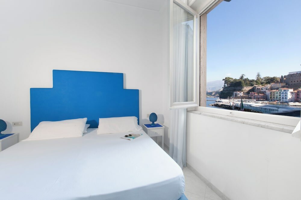 Фото Hotel Admiral Sorrento