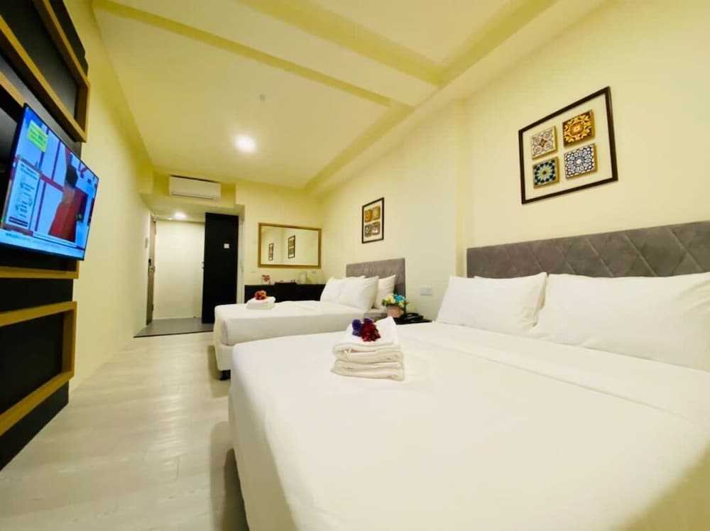 Фото Bishop Hotel