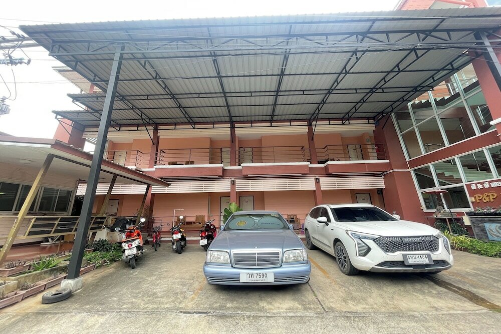 Фото P and P Place Apartment Kanchanaburi