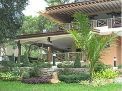 Гостиница Pacific Waves Resort в Провинции Булакан