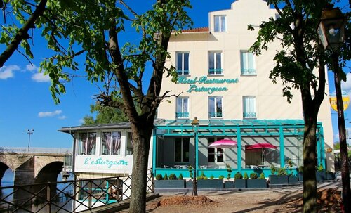 Гостиница Hotel Restaurant L'Esturgeon в Сене-Жермене-ан-Ле