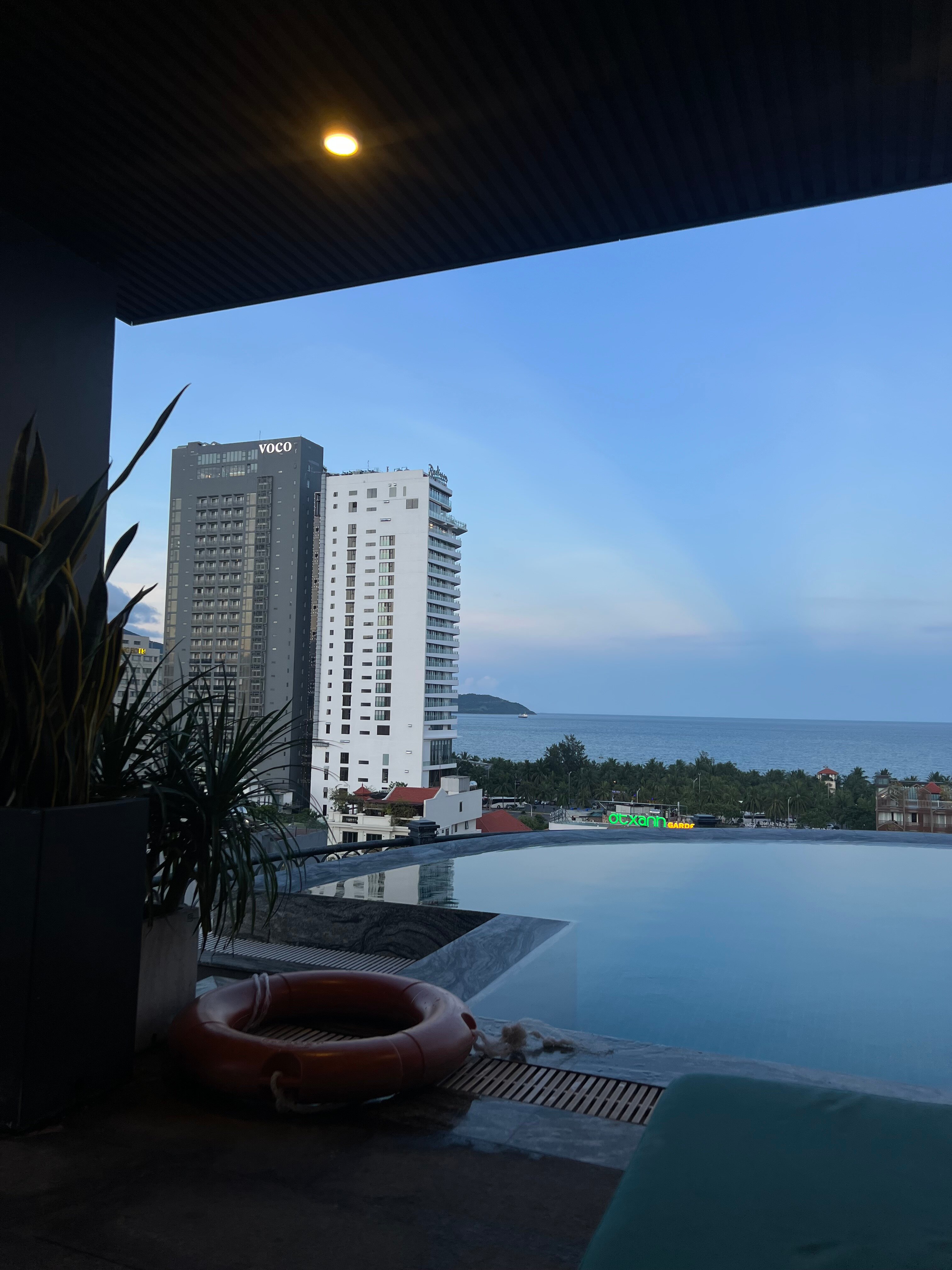 Фото Hotel Del Luna by Luk Global