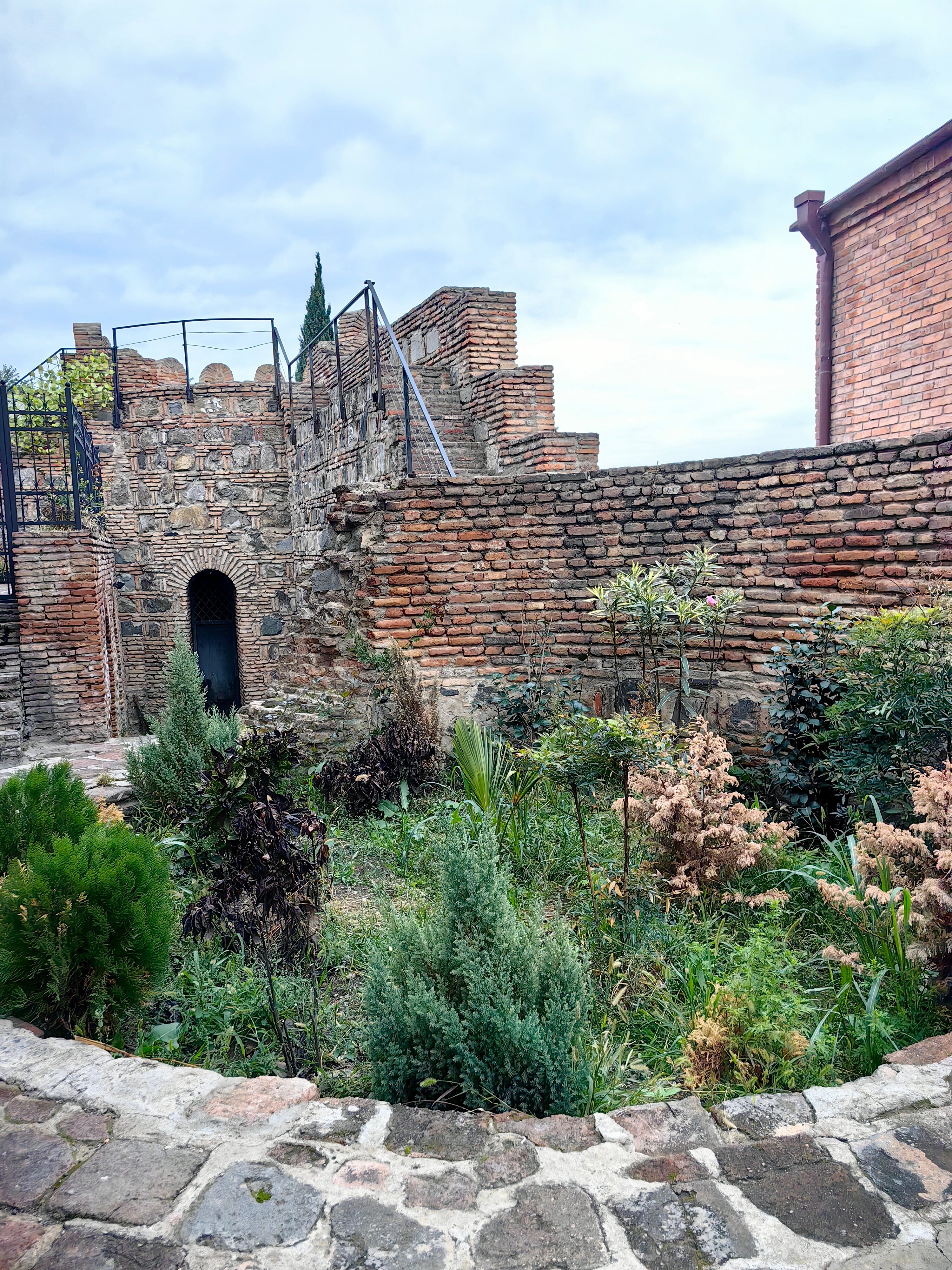 Фото Sota Metekhi Hotel