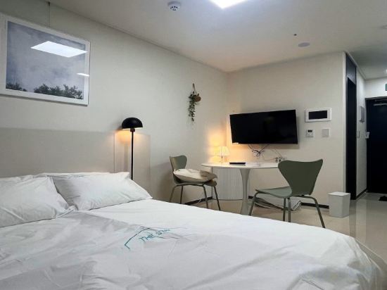 Фото Hotel Yam YeonSan