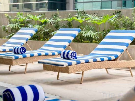 Фото 12496022896