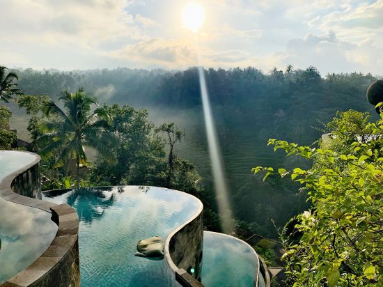 Фото The Kayon Jungle Resort