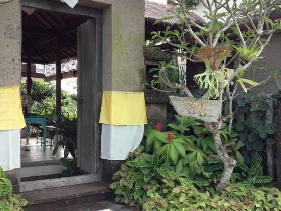 Фото Rumah Taman