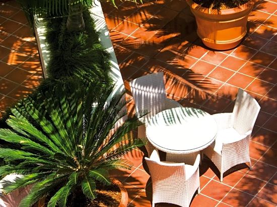 Фото Ramada by Wyndham Cairns City Centre