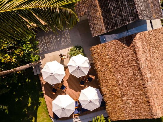 Фото Outrigger Khao Lak Beach Resort