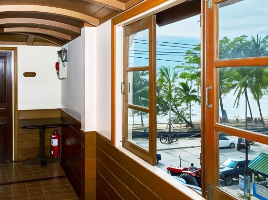 Фото Jomtien Boathouse