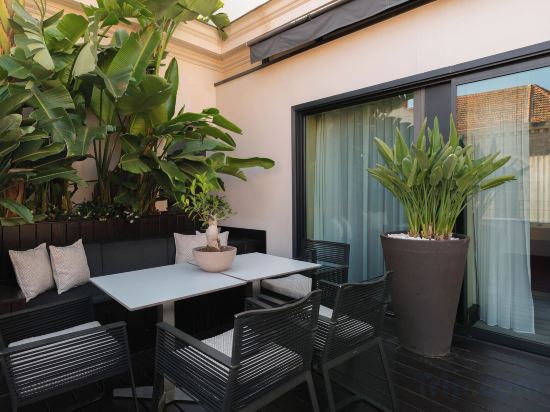 Фото Five Seas Hotel