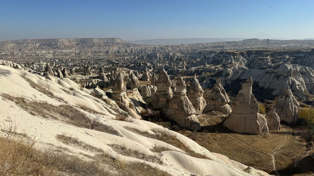 Observation deck Twin Fairy Chimneys Viewing Hill, Urgup, photo