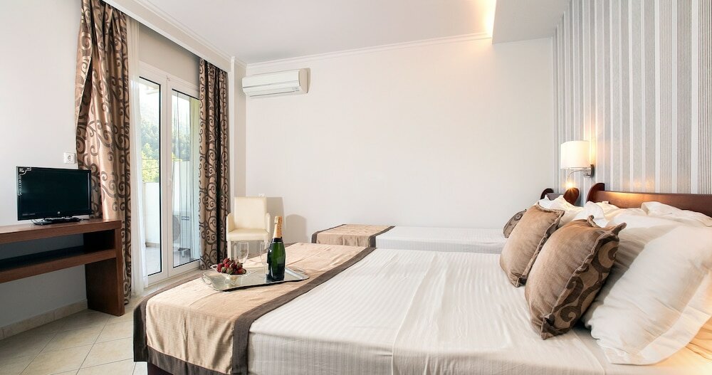 Фото Electra Hotel