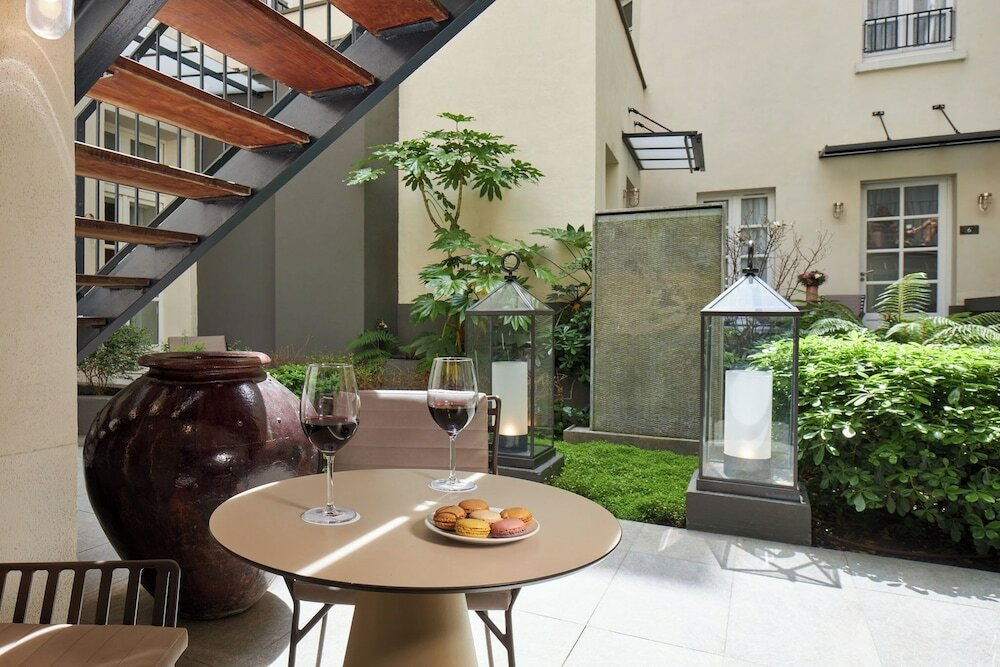 Фото Hôtel La Lanterne & SPA by Timhotel