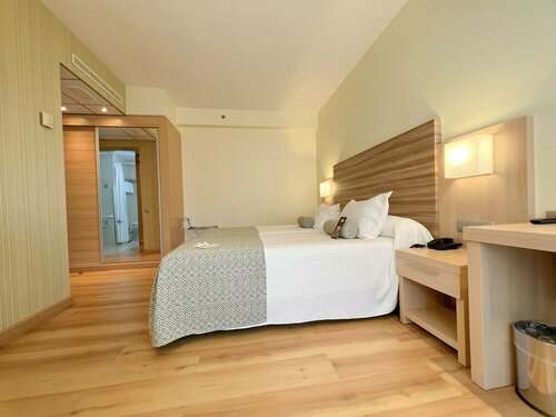 Внешний вид отеля Riviera Beachotel в Бенидорме, фото 3