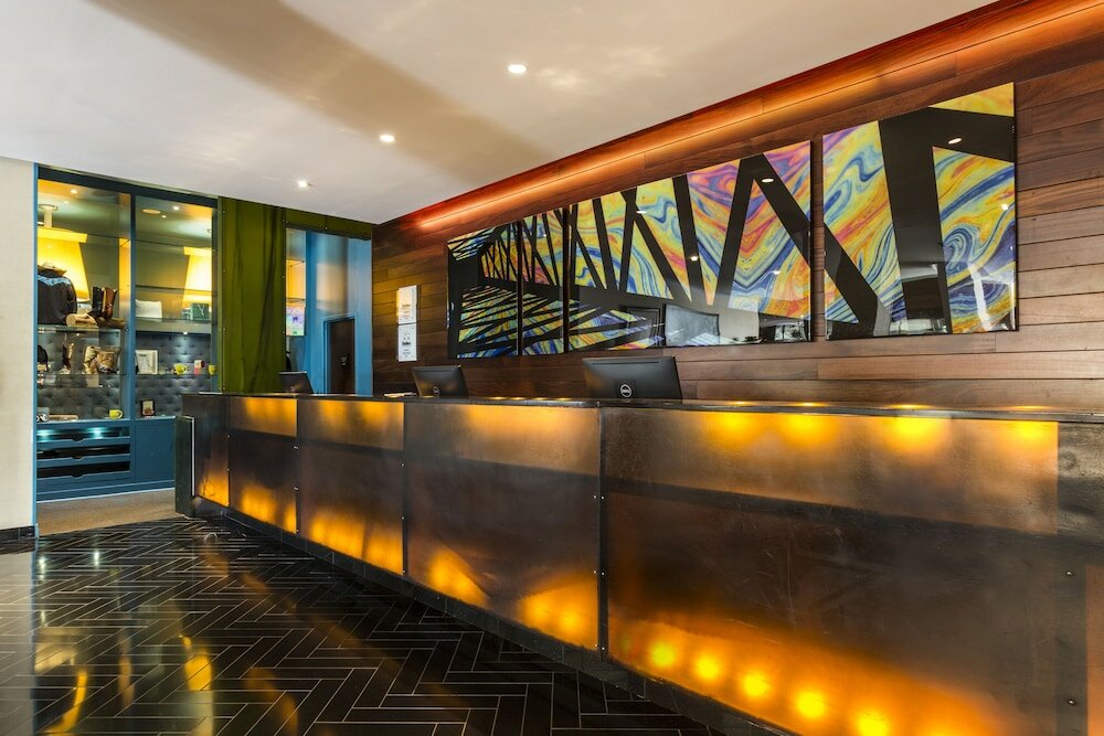 Фото Hotel Derek