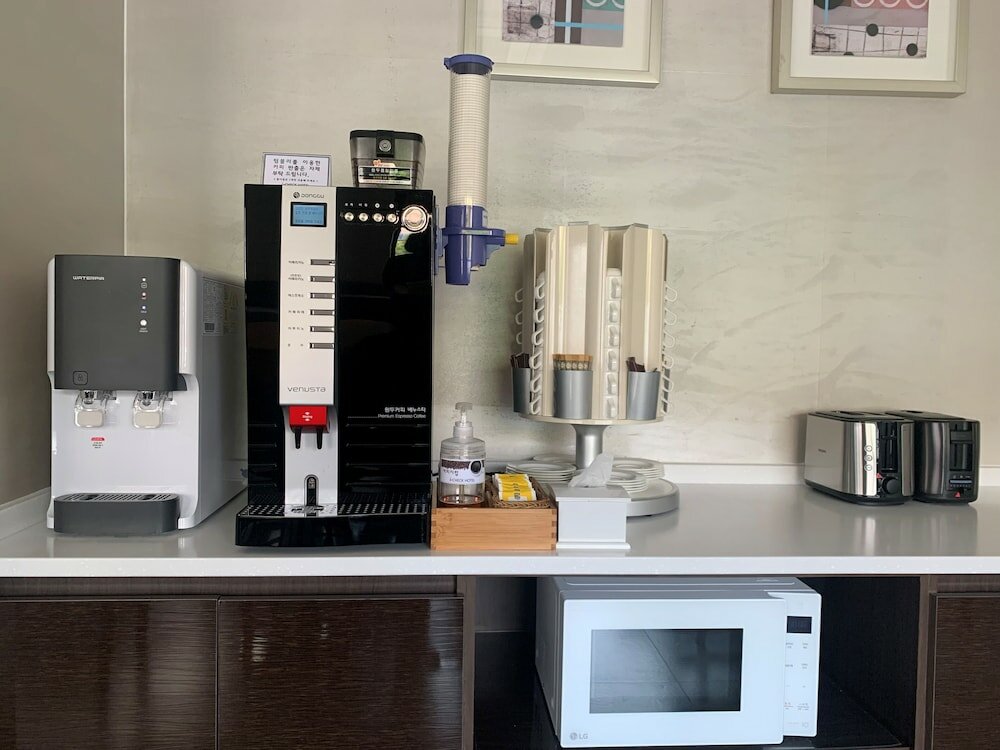 Фото I-CHECK Hyunjin Hotel