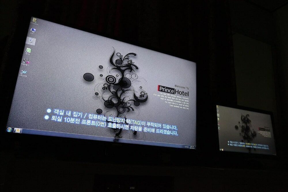 Фото Prince Hotel