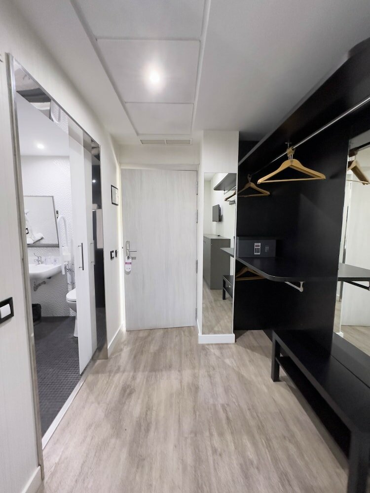 Фото Urban Hotels N Avenida de Espana