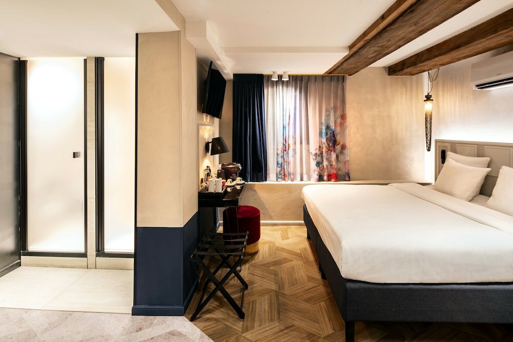 Фото Mister Highland Hotel