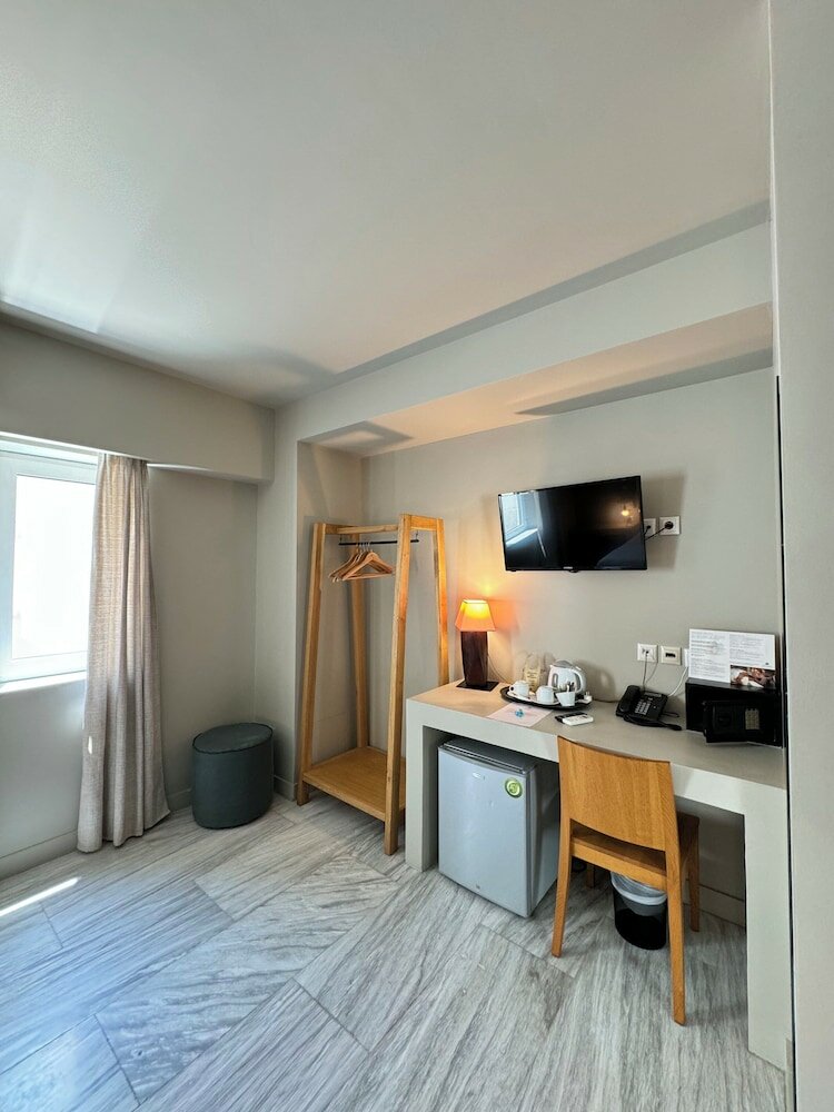 Фото Lotus Center Apartments