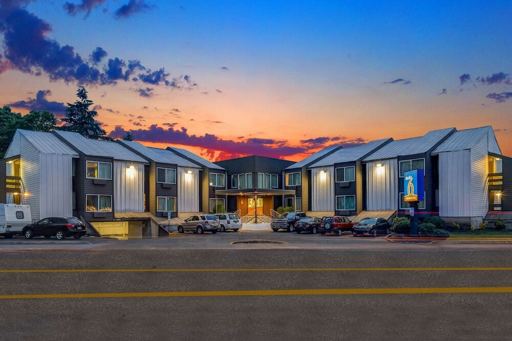 Фото Studio 6 Portland, Or