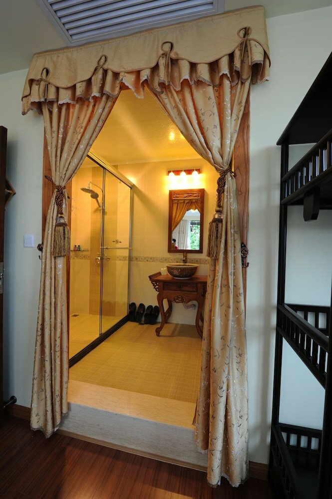 Фото Yangshuo Riverview Hotel