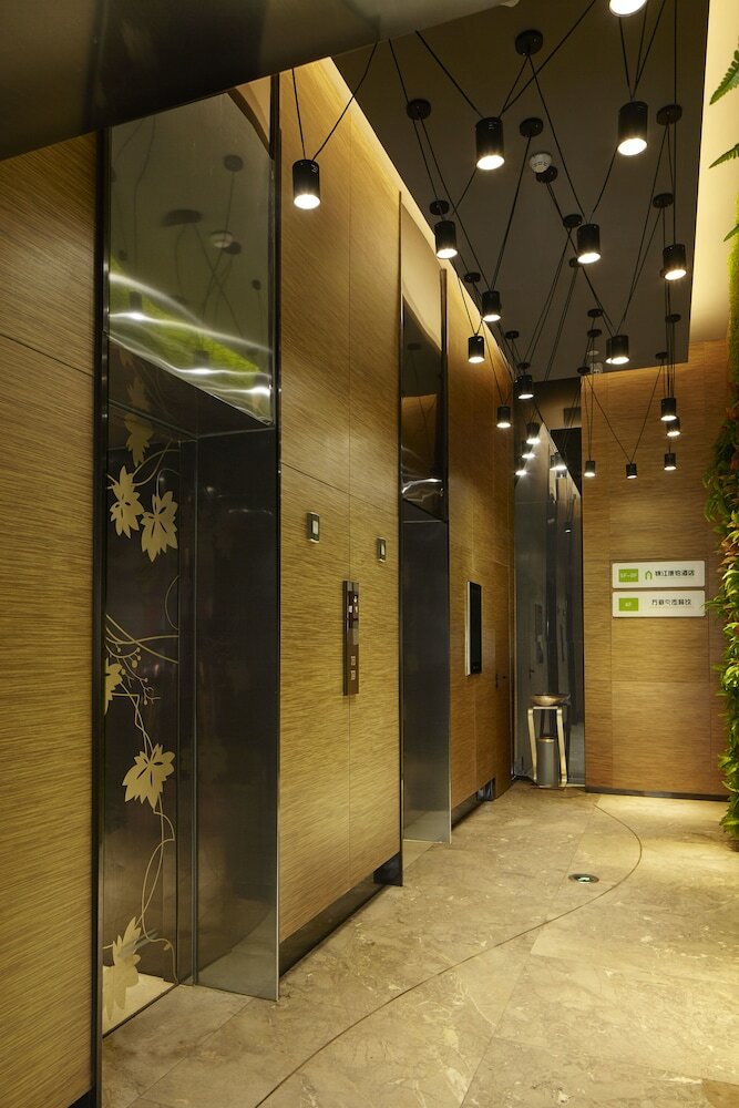 Фото Campanile Yangzhou Slender West Lake