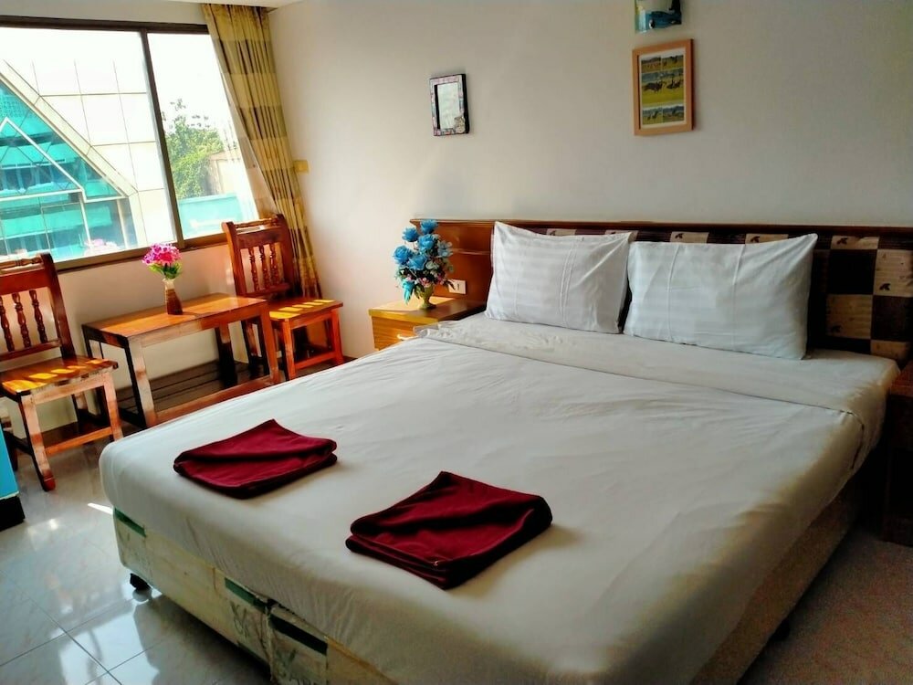 Фото China Garden Hotel