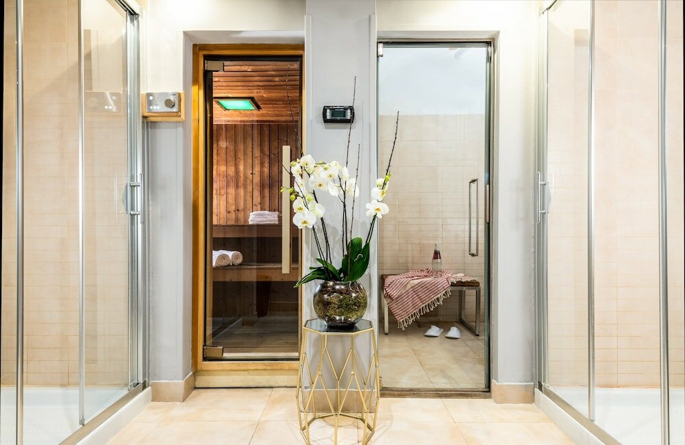 Фото Leonardo Boutique Hotel Rome Termini