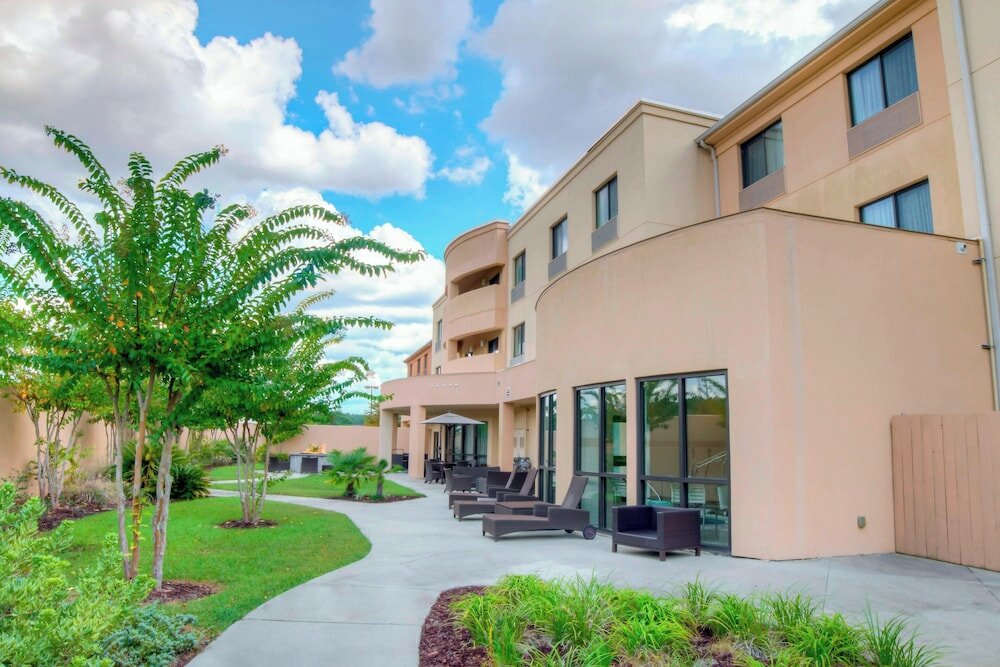 Фото Courtyard by Marriott Mobile Daphne Eastern Shore