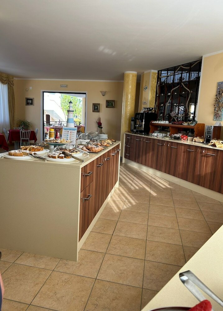 Фото Hotel L’Ancora