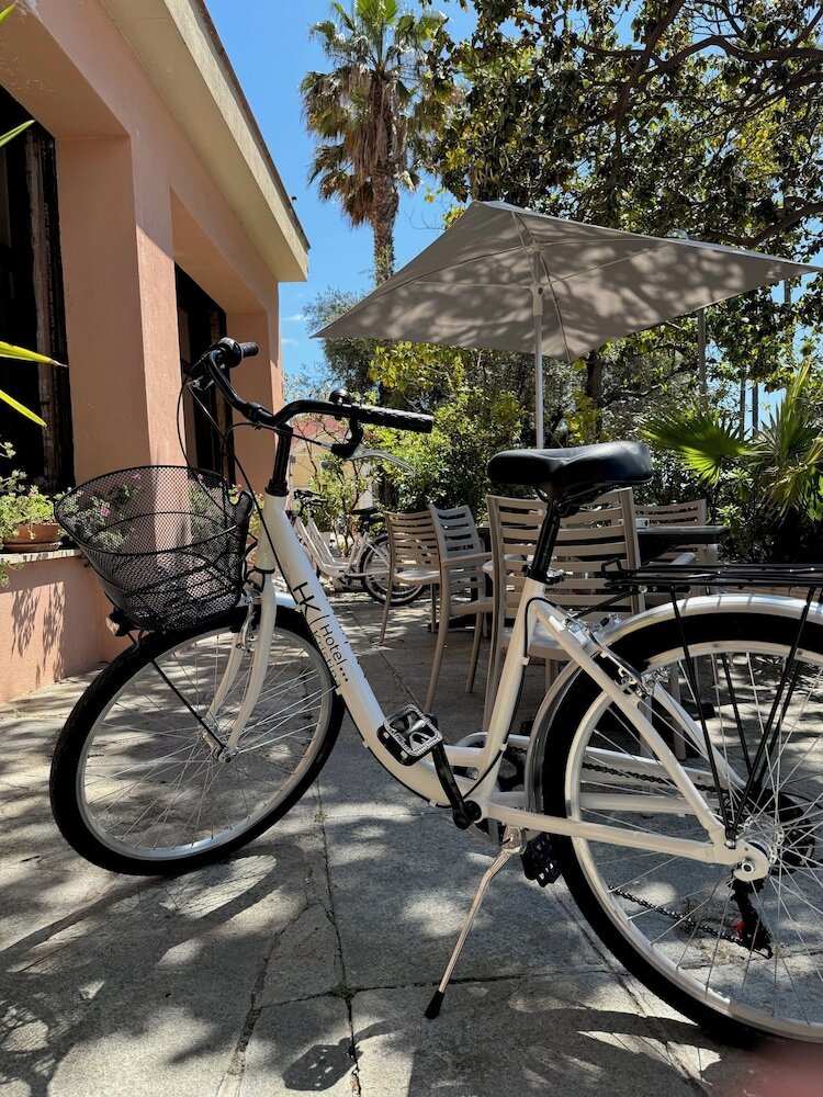 Фото Hotel Kristina