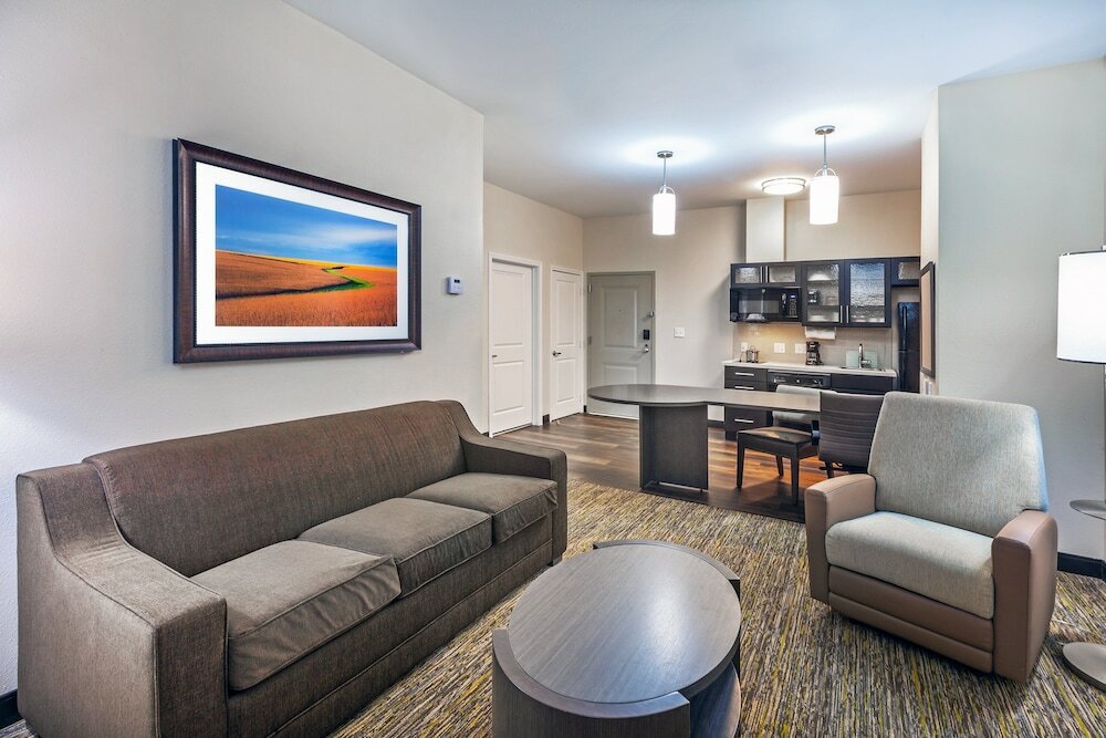 Фото Candlewood Suites Houston - Pasadena, an Ihg Hotel