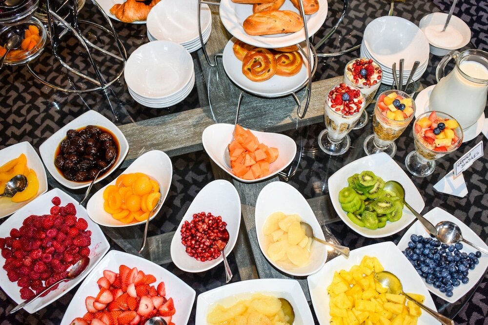 Фото Craigmhor Lodge & Courtyard